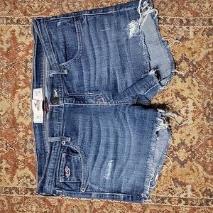 EUC Hollister Distressed Stretch Denim Cut-off Shorts Size: 7R/28 waist